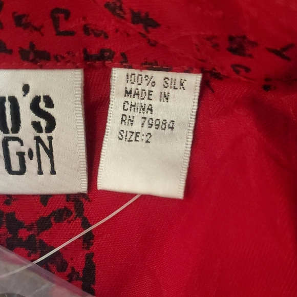 NWT Chico's Design Long Sleeve Shirt Size 2 100%Silk Collared Red Button-Up - Picture 11 of 13